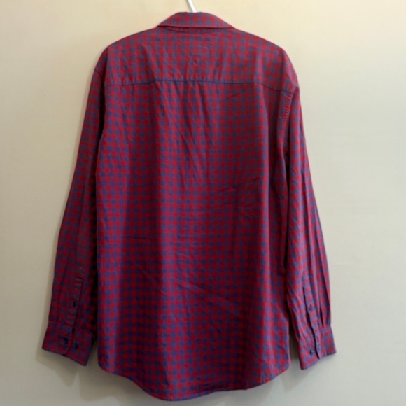 4/$45⚡️Button Down Long Sleeve Shirts Bundle- J. Crew, Tommy, & Guess - Picture 12 of 16